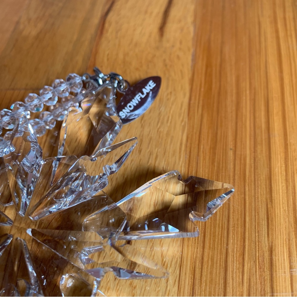 Disney's Frozen Movie Commemorative Snowflake Ornament Collectible - Picture 5 of 11